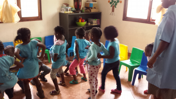 Eine Tanzvorfürung im hauseigenen Kindergarten