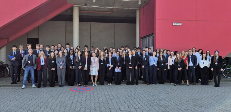 Gruppenfoto der Beteiligten von der Cäci
